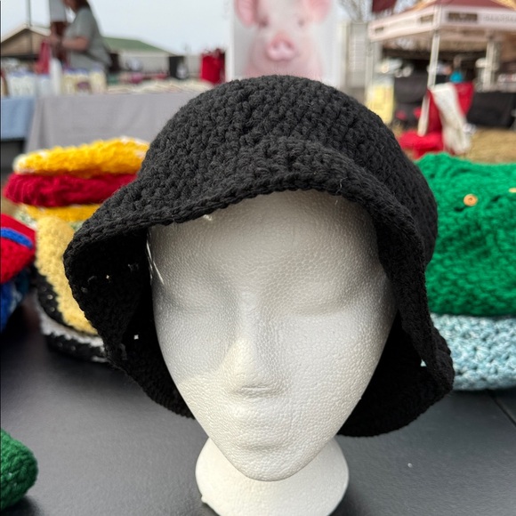 Black Crochet Beanie Hat - Picture 2 of 8